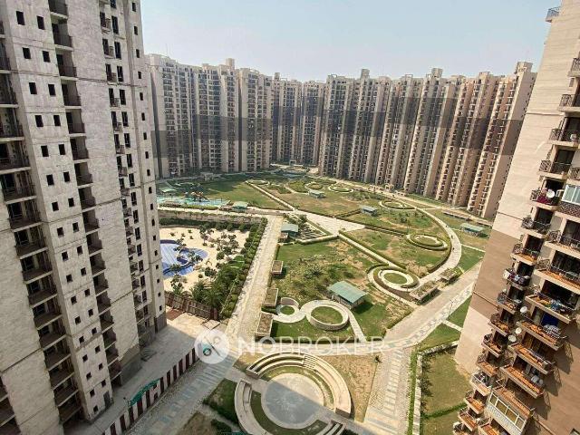 2 BHK Flat In Logix Blossom County For Sale In Sector 137