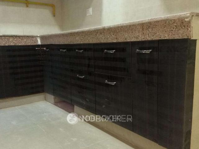 2 BHK Flat In Logix Blossom Greens For Sale In Sector 143
