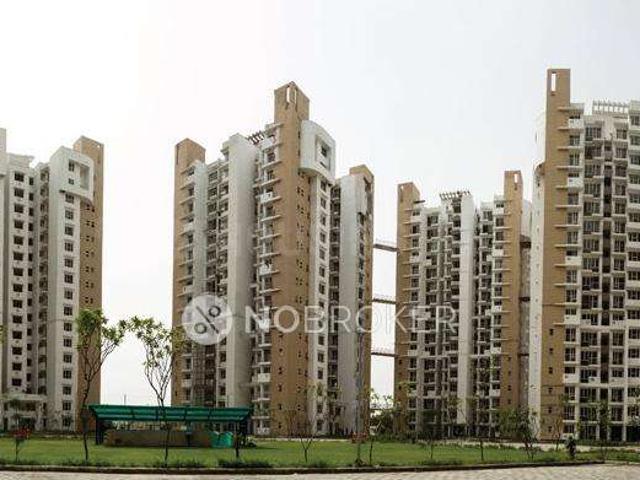 2 BHK Flat In Logix Blossoms Zest For Sale In Sector 143