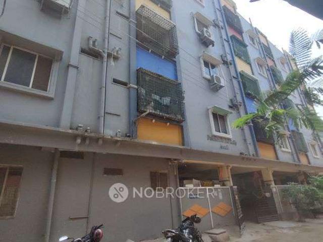 2 BHK Flat In Pulakandla Balreddy Arcade For Sale In Nachar