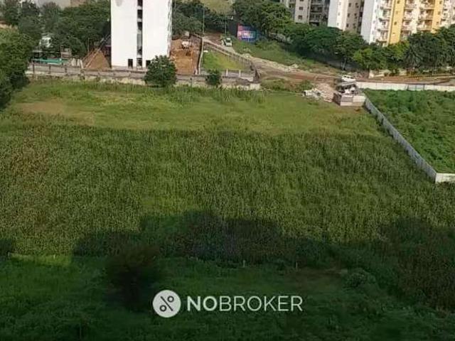 2 BHK Flat In Pyramid Heights for Rent In Sector 83