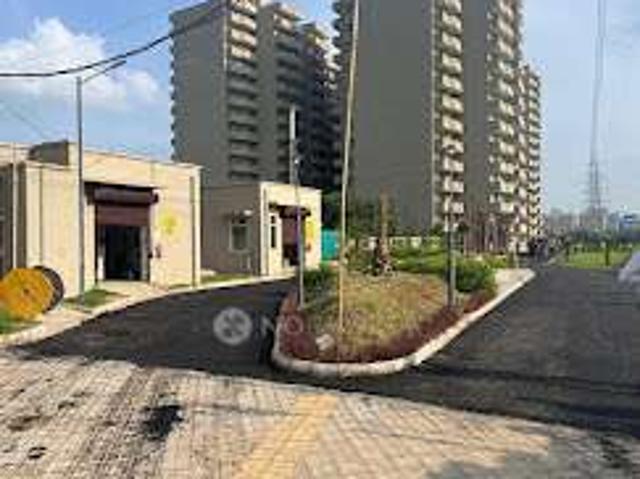 2 BHK Flat In Pyramid Heights for Rent In Sector 85