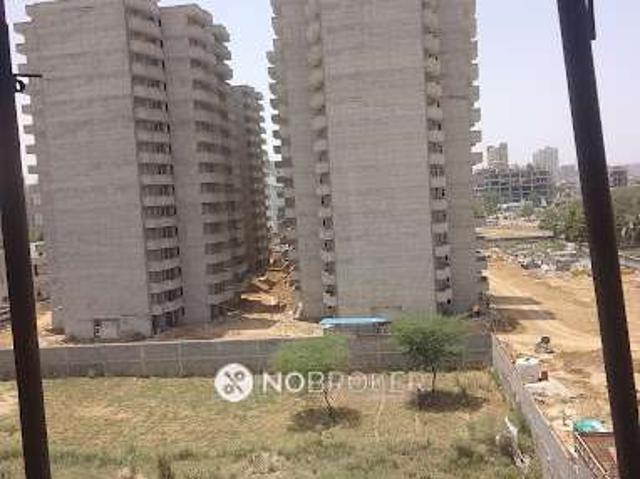 2 BHK Flat In Pyramid Heights for Rent In Sector 85