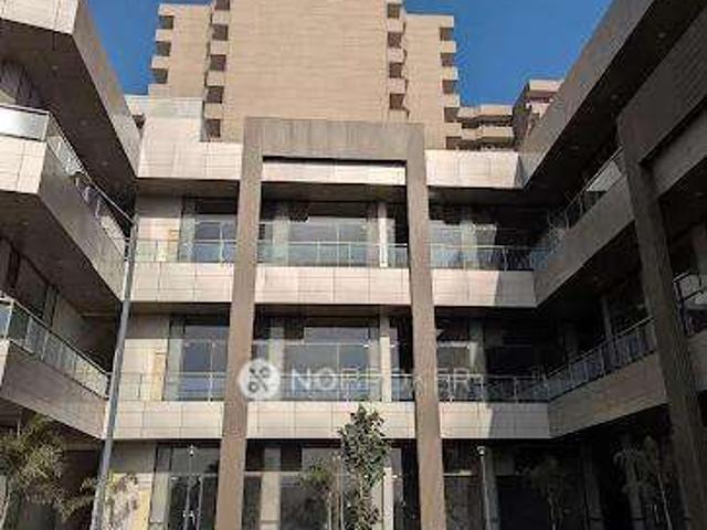 2 BHK Flat In Pyramid Pride For Sale In Sector 76
