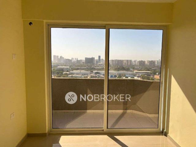2 BHK Flat In Pyramid Pride For Sale In Sector 76