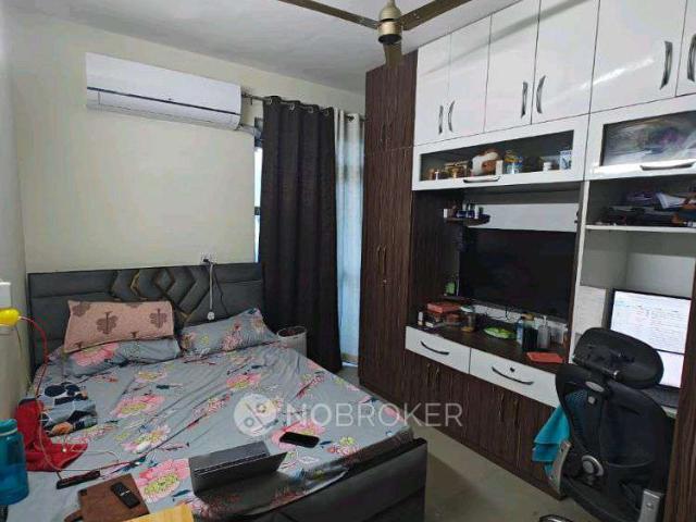 2 BHK Flat In Pyramid Urban 67a for Rent In Sector 67a, Gu