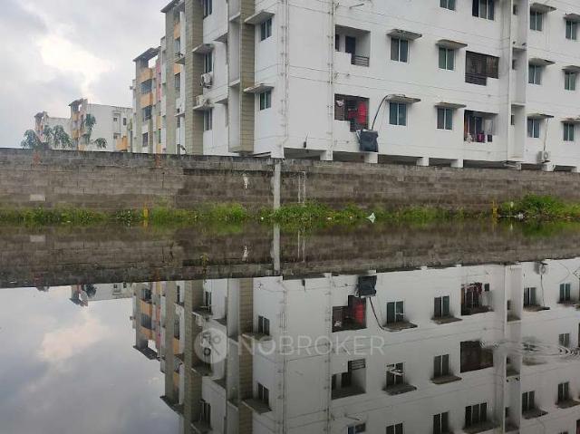 2 BHK Flat In P Dot G Express Apartment For Sale In Kundrathur