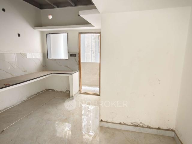2 BHK Flat In Padmavathi Nilayam For Sale In Venkateswara Colony, Kothapet