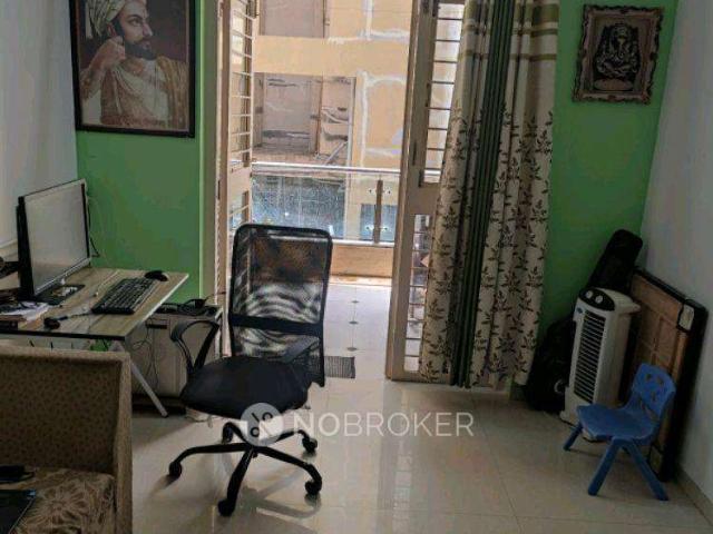 2 BHK Flat In Palm Breeze for Rent In Pimple Saudagar