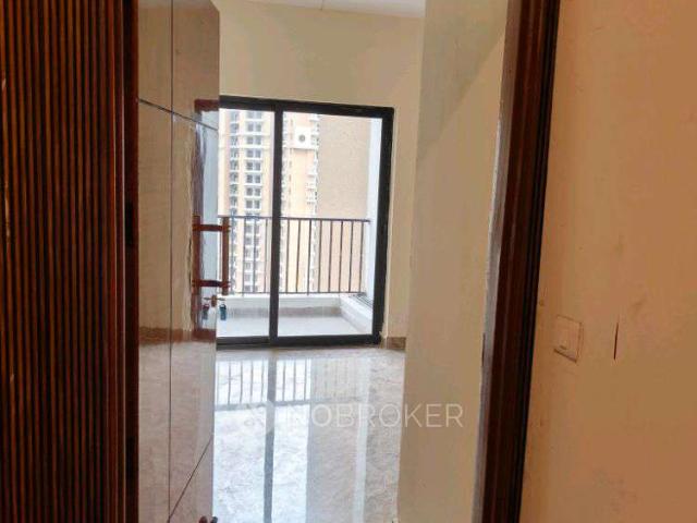 2 BHK Flat In Panchsheel Greens 2 for Rent In Sector 16b