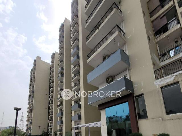 2 BHK Flat In Panchsheel Pebbles for Rent In Vaishali