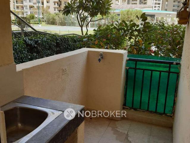 2 BHK Flat In Paramount Floraville for Rent In Sector 137
