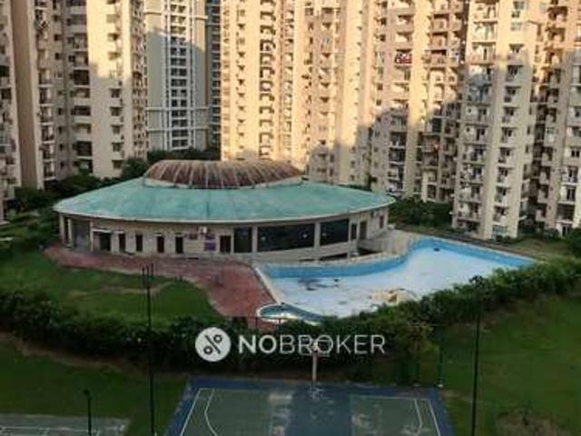 2 BHK Flat In Paramount Floraville for Rent In Sector 137