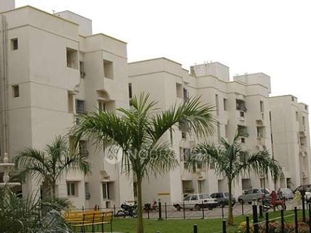 2 BHK Flat In Paramount Park For Sale In Velachery