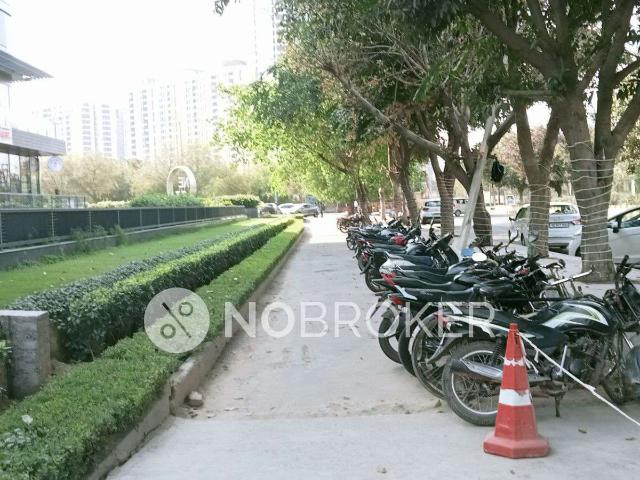2 BHK Flat In Paras One33 for Rent In Sector 133