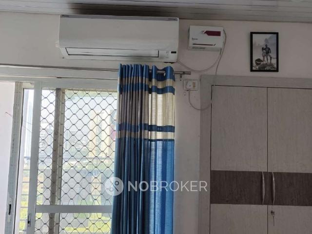 2 BHK Flat In Paras Seasons for Rent In Sector 168