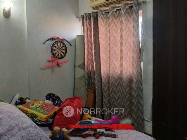 2 BHK Flat In Paras Tierea for Rent In Sector 137