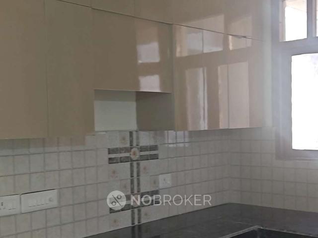 2 BHK Flat In Pareena Om Apartment for Rent In Sector 112
