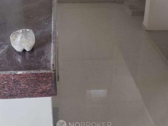 2 BHK Flat In Pareena Mi Casa for Rent In Sector 68