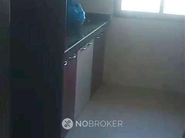 2 BHK Flat In Parijat Towers For Sale In Andheri East