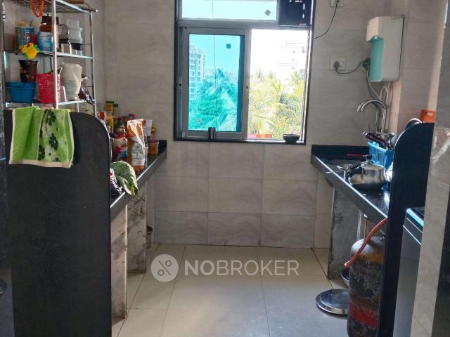 2 BHK Flat In Parijat Towers For Sale In Andheri East
