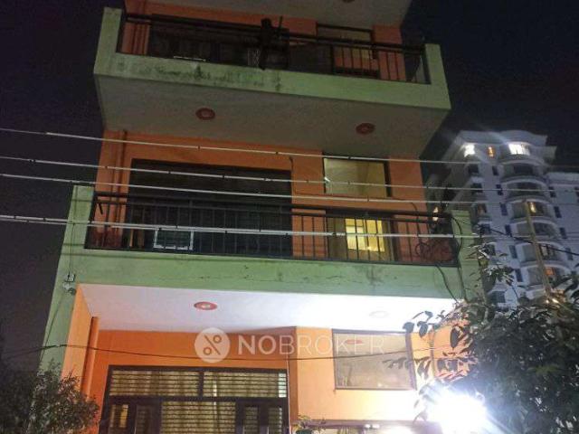 2 BHK Flat In Parsvnath Exotica Extension for Rent In Sector 53