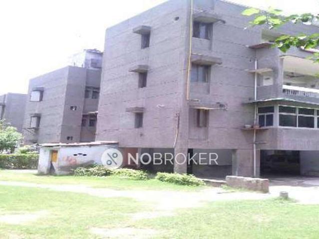 2 BHK Flat In Paryatan Vihar For Sale In Vasundhara Enclave