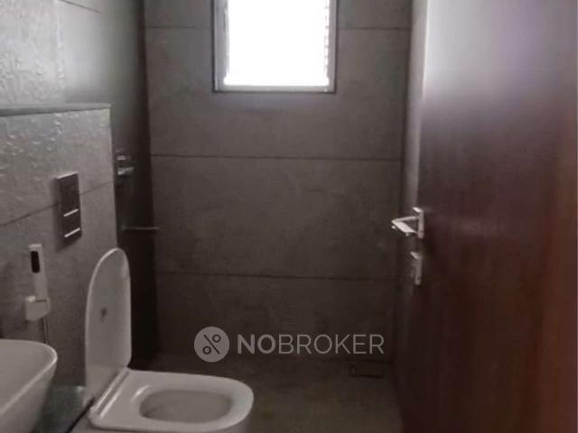 2 BHK Flat In Pawar Riseonic for Rent In Magarpatta