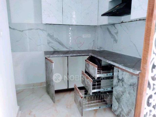 2 BHK Flat In Path View Appartment, Knowledge Park V, Noida Extention for Rent In Casa View Apartments Knowledge Park 5