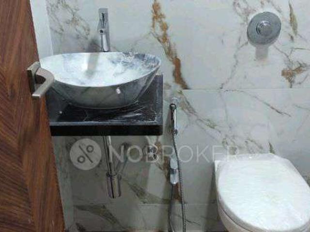 2 BHK Flat In Pearl Residency for Rent In Andheri West