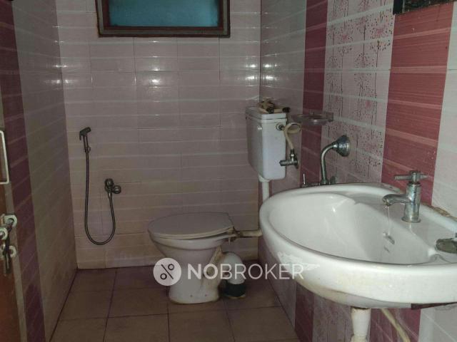 2 BHK Flat In Phani Plaza For Sale In Manikonda