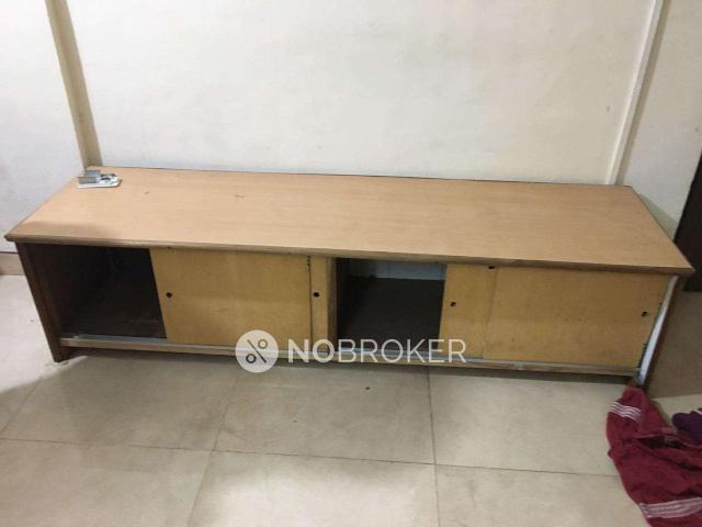 2 BHK Flat In Platinum Building for Rent In Andheri West