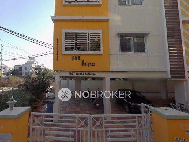 2 BHK Flat In Platinum Heights For Sale In Mallampet