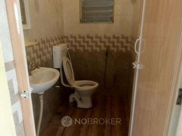 2 BHK Flat In Pm Residency for Rent In Bellandur