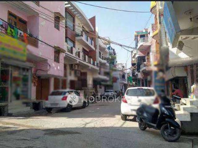 2 BHK Flat In Pochanpur For Sale In Gahlan Apartment Pochanpur