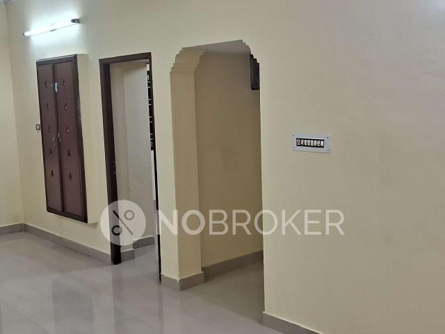 2 BHK Flat In Pranav Flats, Gayathri Nagar, Medavakkam for Rent In Medavakkam