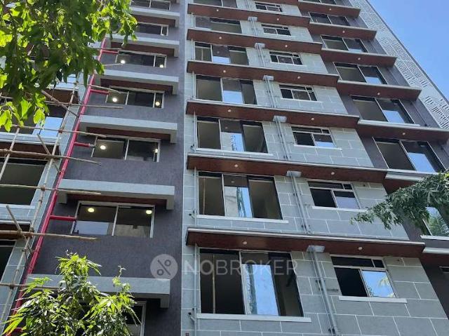 2 BHK Flat In Pranav Silverene For Sale In Malad West