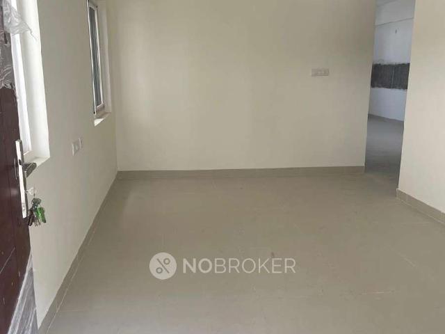 2 BHK Flat In Praneeth Daffodils For Sale In Bowrampet