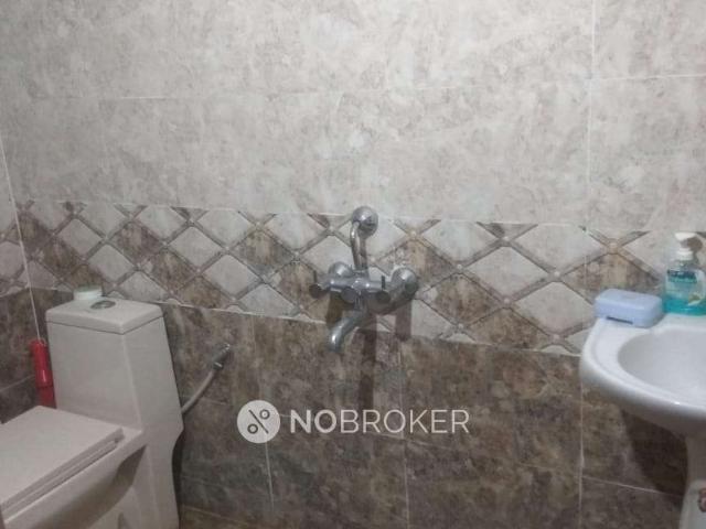 2 BHK Flat In Prabhavathi Lotus For Sale In Bommanahalli