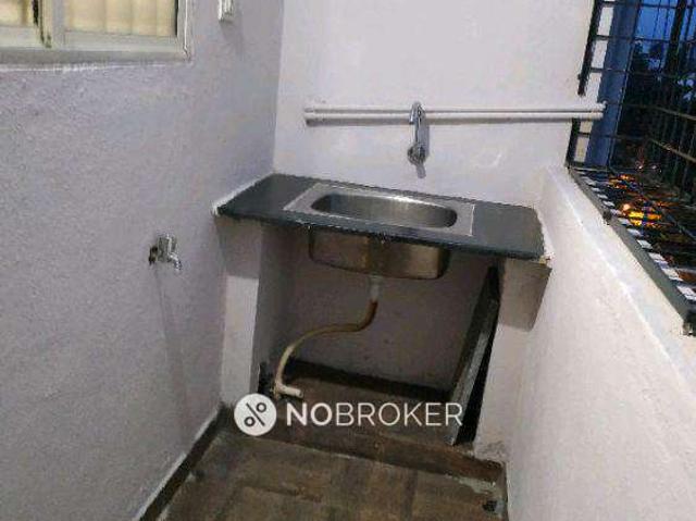 2 BHK Flat In Prabhavati Lotus 2 For Sale In Bommanahalli