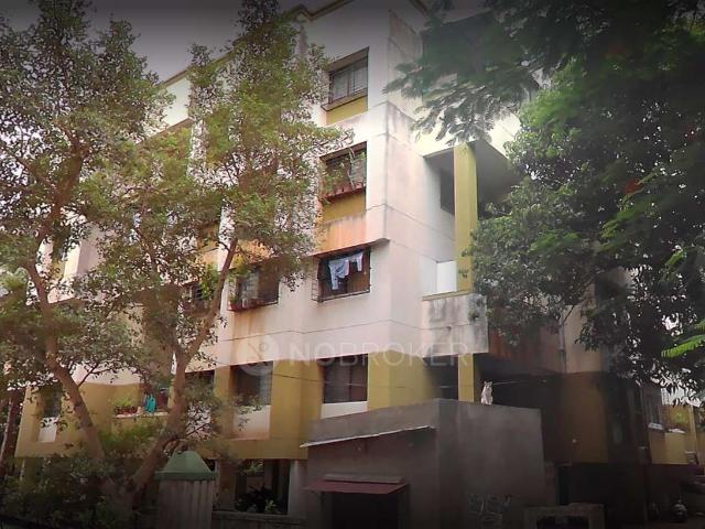 2 BHK Flat In Prabhavi Glades For Sale In Prabhavi Glades