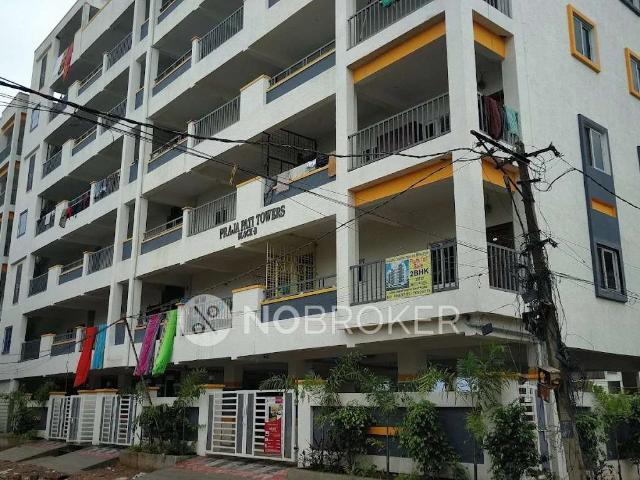 2 BHK Flat In Prajapati Towers, Block b For Sale In Mallampet