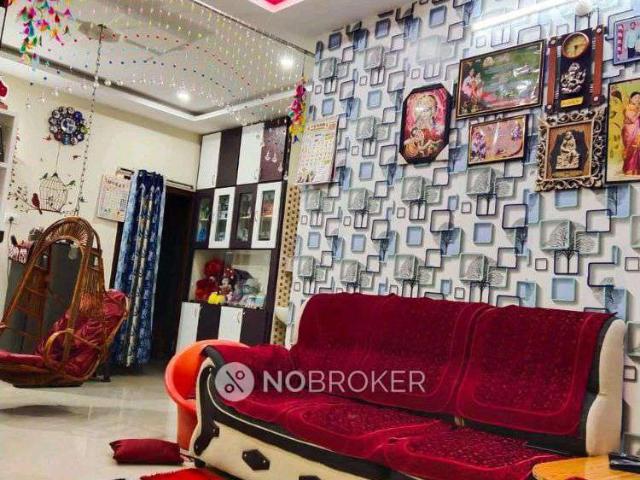 2 BHK Flat In Prakruthi Nivas, dharani Nagar, allwin Colony, ku