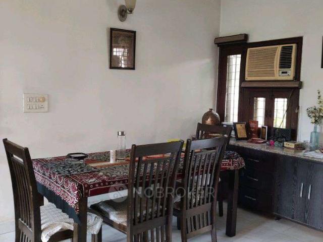 2 BHK Flat In Prasad Nagar For Sale In Rajinder Nagar