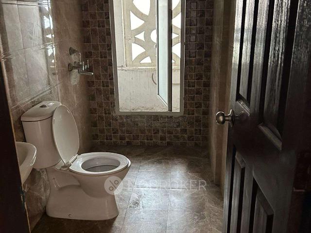 2 BHK Flat In Prateek Grand Carnesia, Siddharth Vihar for Rent In Siddharth Vihar