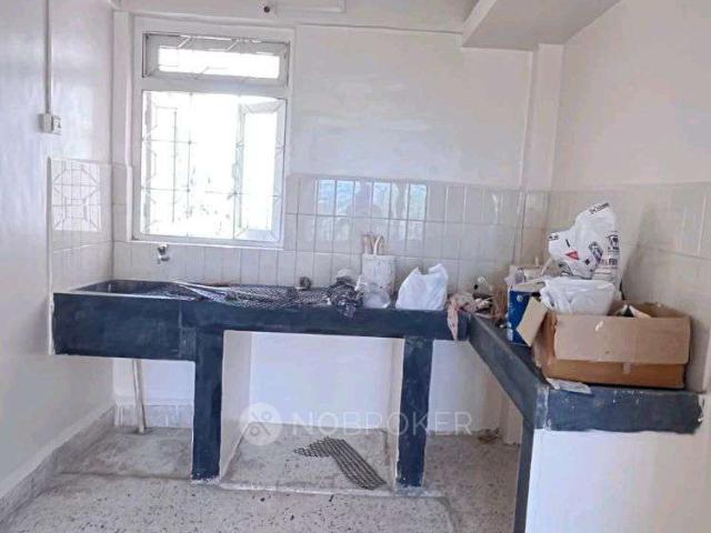 2 BHK Flat In Preeti Apartment for Rent In Bandra West