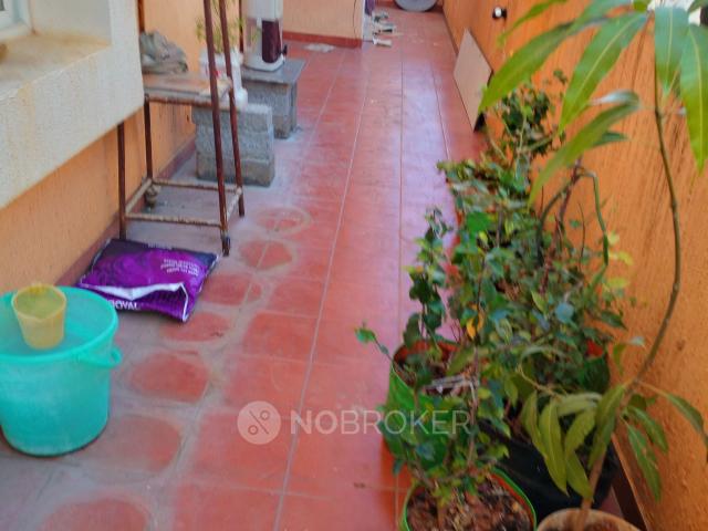 2 BHK Flat In Prestige Boulevard for Rent In Whitefield