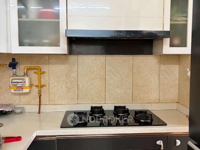 2 BHK Flat In Prestige Kew Gardens for Rent In Bellandur