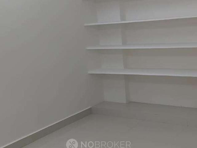 2 BHK Flat In Pride Silicon for Rent In Kondapur