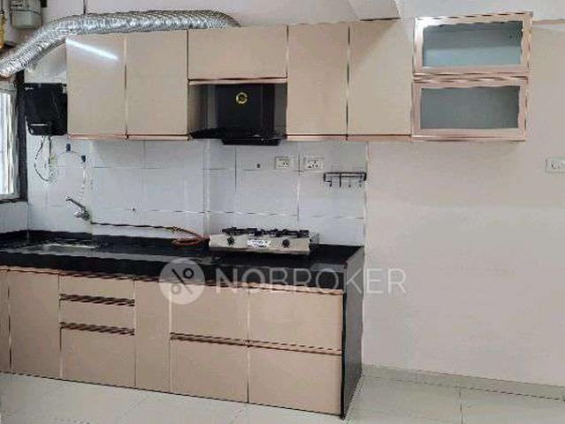 2 BHK Flat In Pristine Prolife Phase 3 for Rent In Wakad